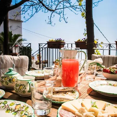 Laura Amazing Breakfast,private Outdoor Hot Tub, Experience 펜션 *