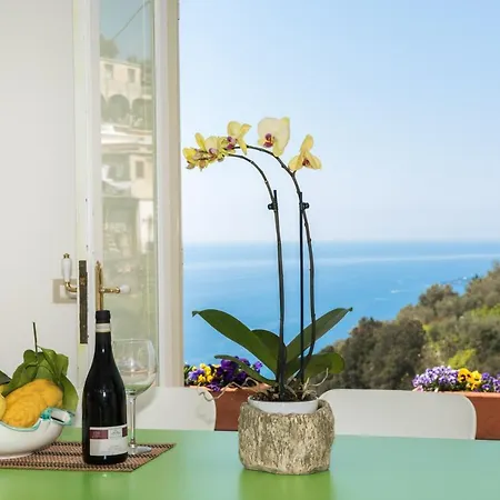 펜션 Laura Amazing Breakfast,private Outdoor Hot Tub, Experience 포지타노