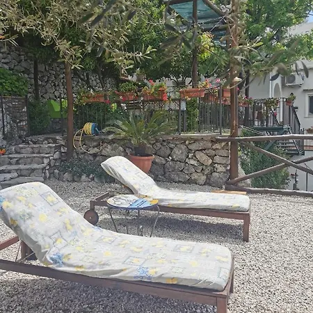 Laura Amazing Breakfast,private Outdoor Hot Tub, Experience 펜션