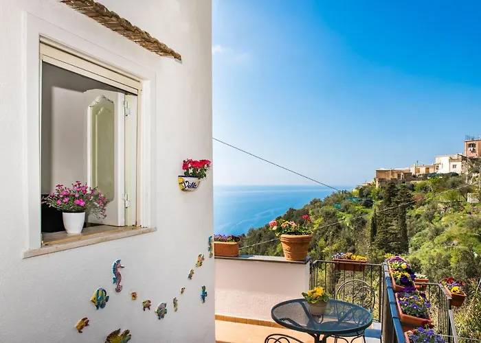 Laura Amazing Breakfast,private Outdoor Hot Tub, Experience ポジターノ