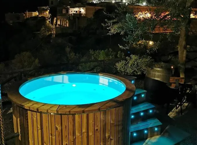 別荘 Laura Amazing Breakfast,private Outdoor Hot Tub, Experience ポジターノ